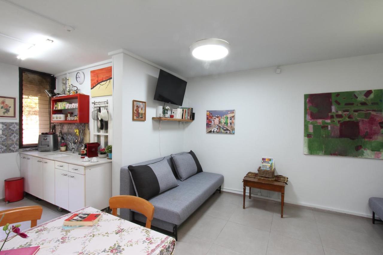 Like Home Gedera Bagian luar foto