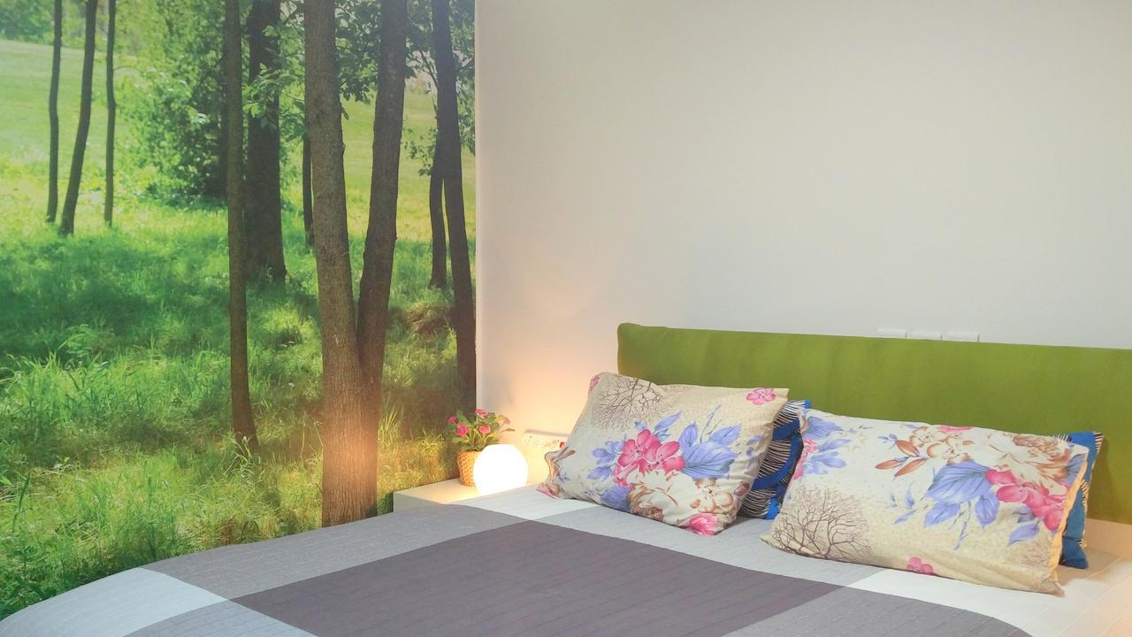 Like Home Gedera Bagian luar foto